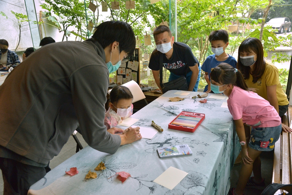 生態解說活動-雪霸國家公園 /國家公園署提供