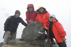 攀登玉山主峰，造訪玉山絕美丰姿