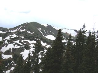 洛磯山的山巒景緻