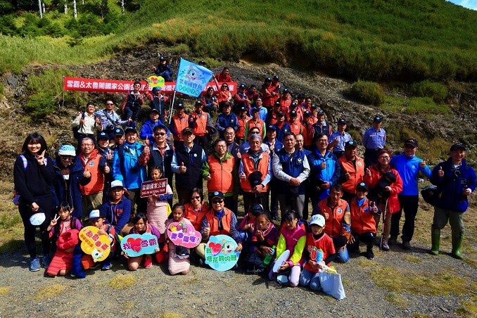 Shei-Pa and the Taroko National Park Headquarters have been cooperating in promoting the release of Formosan Landlocked Salmon