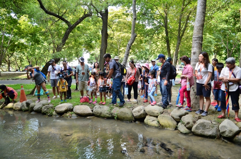 Catch Fish Together With Your Entire Family at Shei-Pa. 