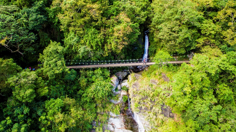 山風二號橋及山風瀑布最上段(玉山國家公園管理處提供，楊湘文攝)