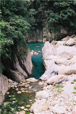 太魯閣峽谷的深邃險峻